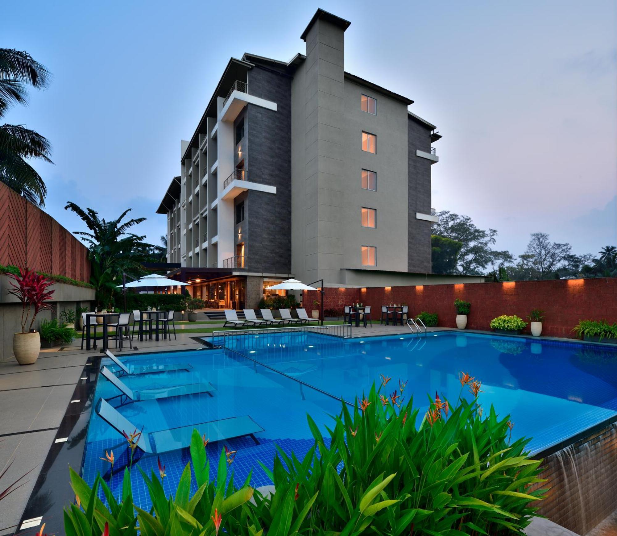 Citadines Arpora Nagoa Goa Hotel Exterior foto